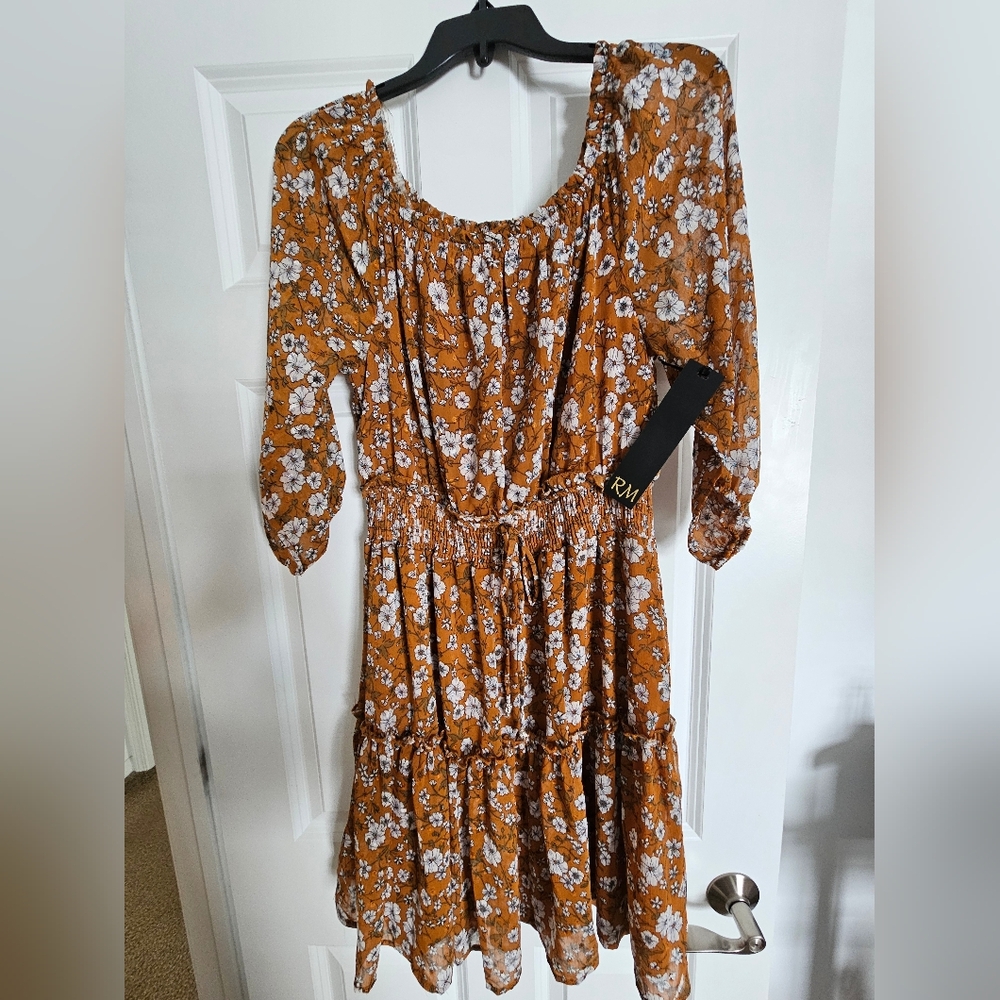 Elegant Floral Long Sleeve Dress - Brown and White